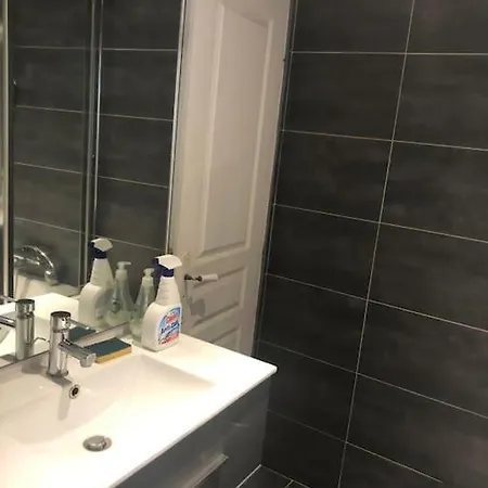 2 & 2 Double-bed In An Exclusive Appartamento *