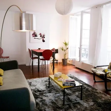 2 & 2 Double-bed In An Exclusive * Paris